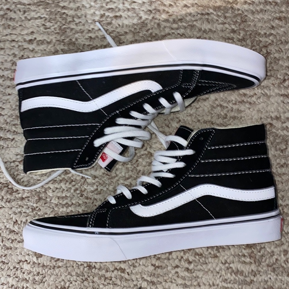 SOLD completely brand new, never worn SK8-HI vans